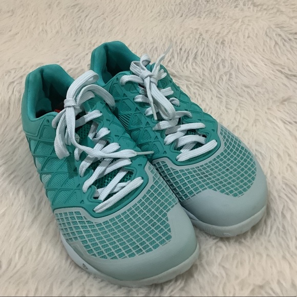 Reebok women’s athletic turquoise cross fit athletic shoes size 9.5 - Picture 2 of 9